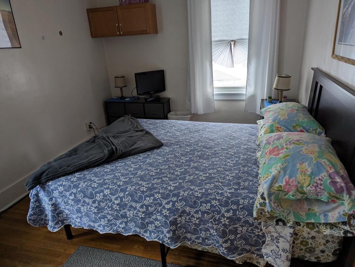 Cozy Corner Apartment Рочестър Екстериор снимка